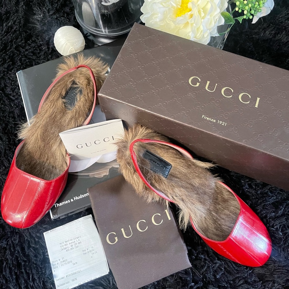 Authentic Gucci Red RTD Toe Sling Fur Lined Heels with Crystals